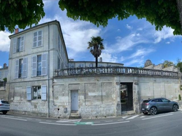 Appartement location à Saint-Eutrope, Saintes