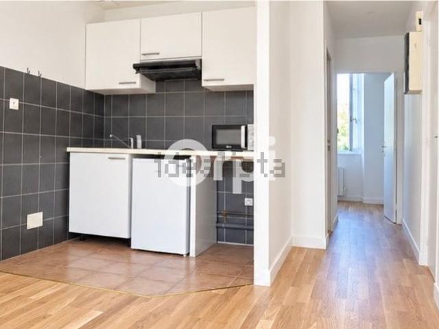 Appartement location à Saint-Pallais, Saintes