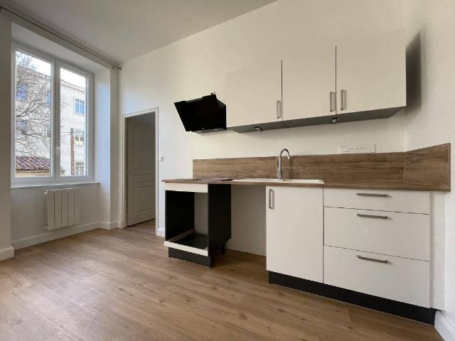Appartement location à Parc Centre-Atlantique, Saint-Georges-des-Coteaux