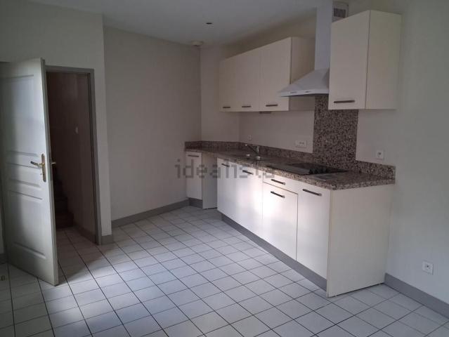 Appartement location à Saint-Eutrope, Saintes