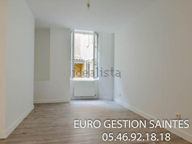 Appartement location à Saint-Vivien, Saintes