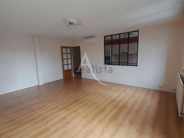 Appartement location à Le Colombier, Salbris