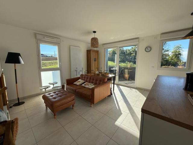 Appartement vente à Charvaz, Sales