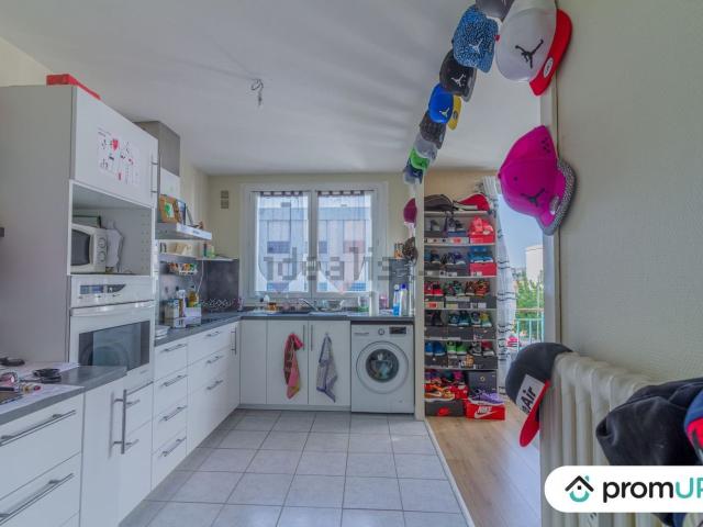 Appartement vente à Les Cébrades, Sanilhac