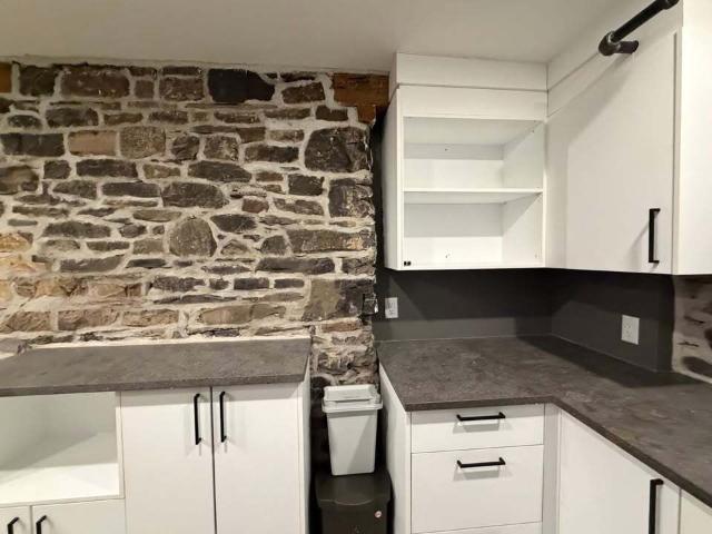 Apartment for rent in La Cité-Limoilou, Québec