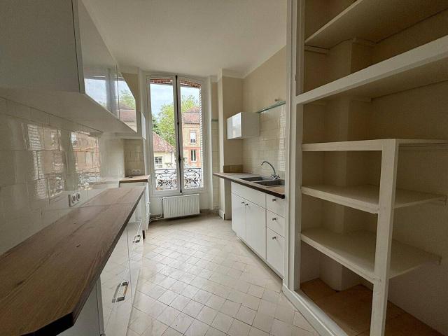 Appartement location à Collemiers, Yonne