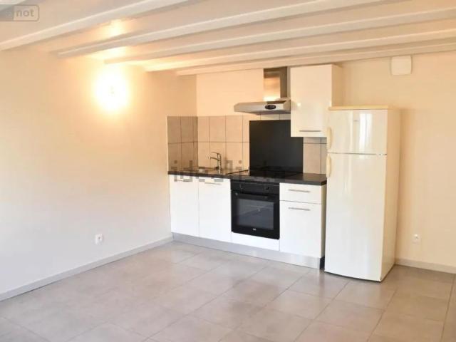 Appartement location à Montessuy, Servas