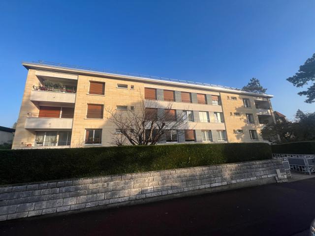 Appartement location à Saint-Germain-en-Laye, Saint-germain-en-laye