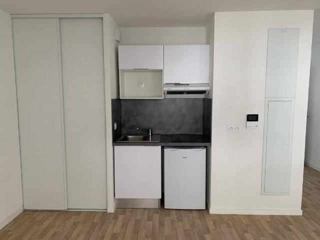 Studio location à Bordeaux, Lormont