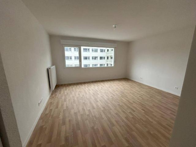 Studio location à Bordeaux, Lormont