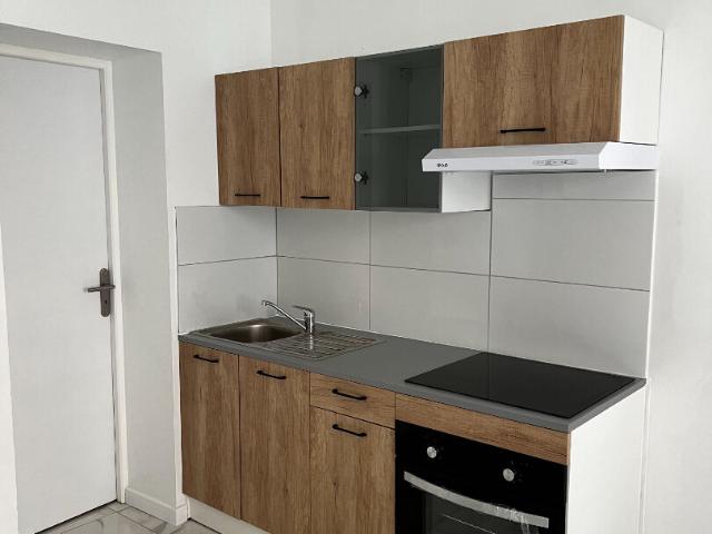 Studio location à Avesnes-sur-Helpe, Jolimetz