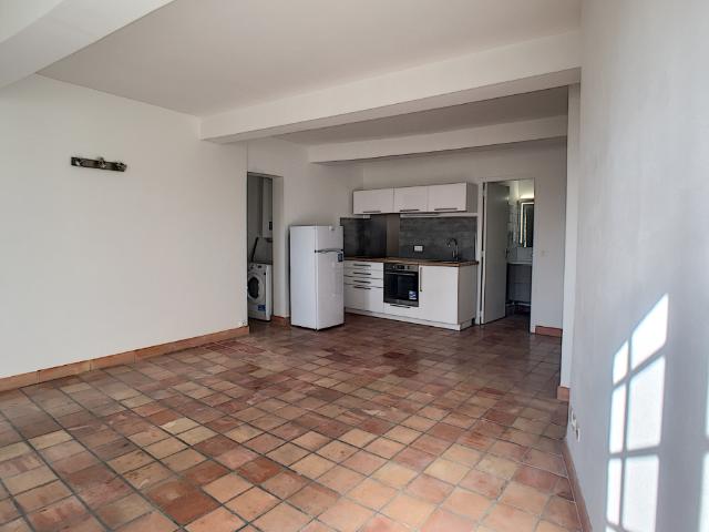 Studio location à Avignon