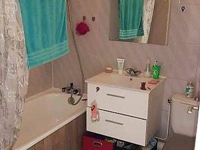 Studio location à Bordeaux, Port de la Lune, Bordeaux