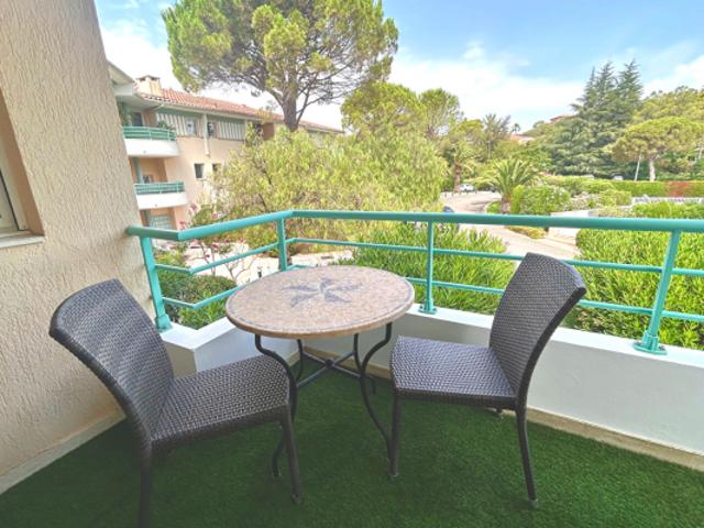 Appartement vente à Arrondissement de Draguignan, Saint-raphaël