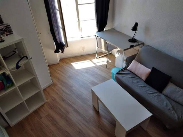 Studio location à Écusson, Nîmes