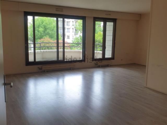 Appartement vente à Quartier République, Suresnes