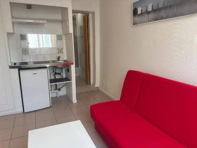 Studio location à Bordeaux, Port de la Lune, Bordeaux