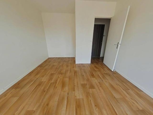Studio location à Maryse Bastié, Tours