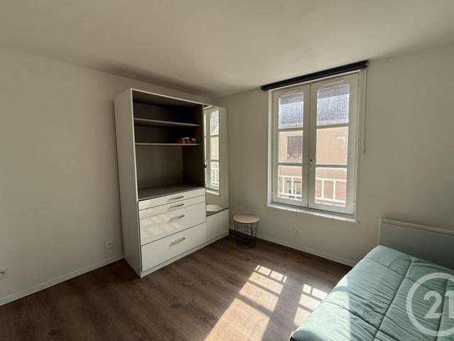Studio location à Chartres