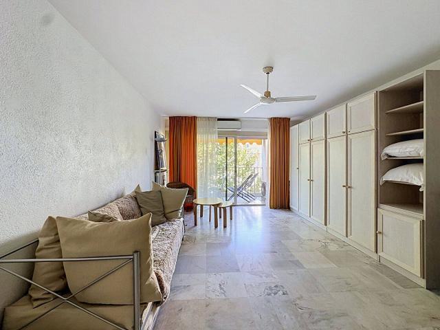 Studio location à Le Ponteil, Antibes