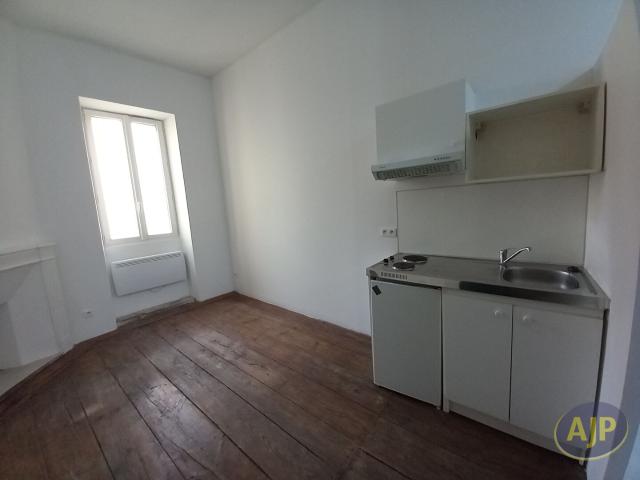 Appartement location à Lesparre-Médoc, Lesparre-médoc