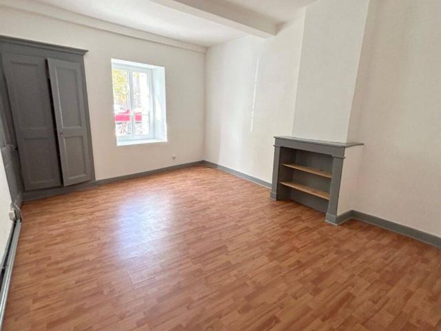 Studio location à Montbrison, Loire
