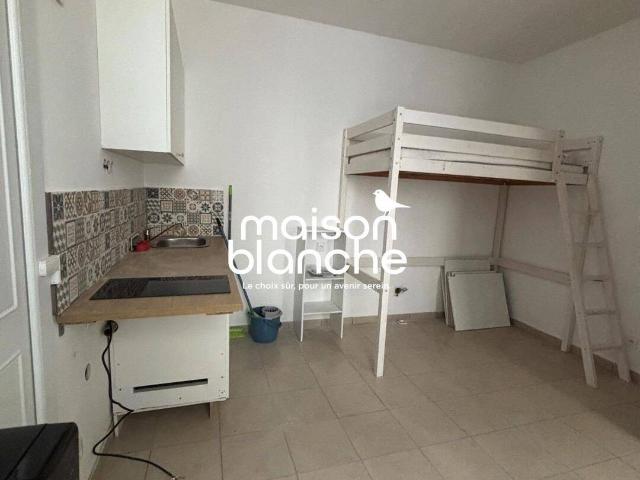 Studio location à Guîtres, Gironde