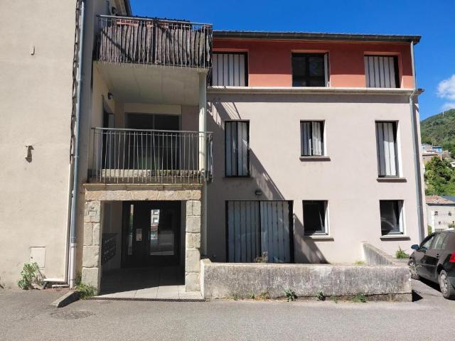 Appartement location à Le Bas-Pranles, Les Ollières-sur-Eyrieux