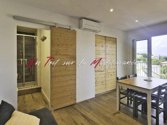 Appartement vente à Arrondissement de Toulon, Hyères
