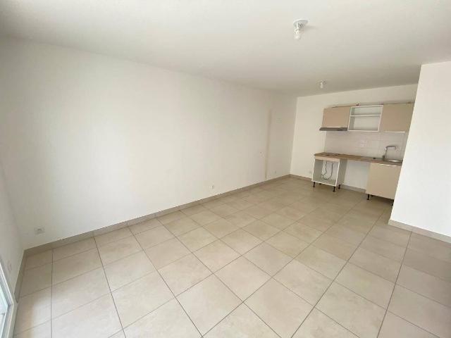 Appartement location à Montblanc, Hérault