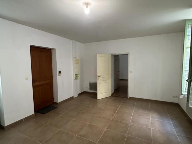 Appartement vente à Beaucaire, Gard