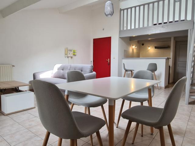 Appartement location à Largentière, Villeneuve-de-berg