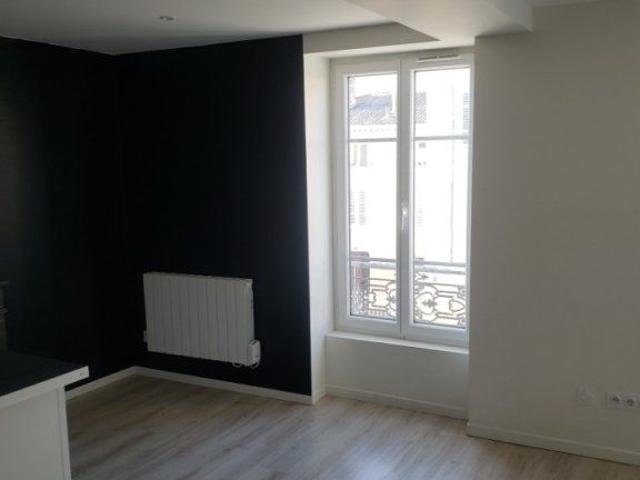 Appartement location à Saintes, Ecoyeux