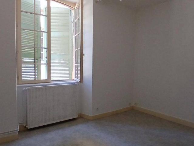 Appartement location à Lissac, Lissac-et-Mouret