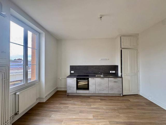 Appartement location à Villerest, Loire