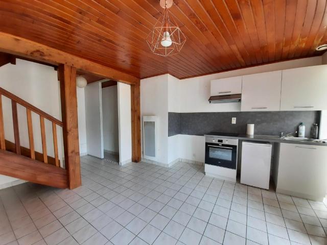 Appartement location à France métropolitaine, Baulon