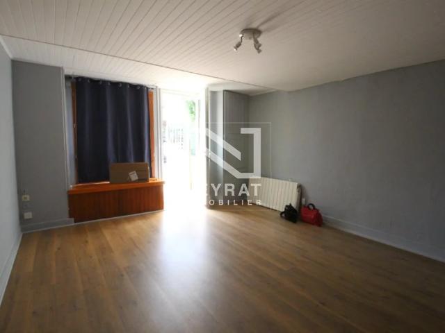 Appartement location à Louhans-Châteaurenaud, Romenay