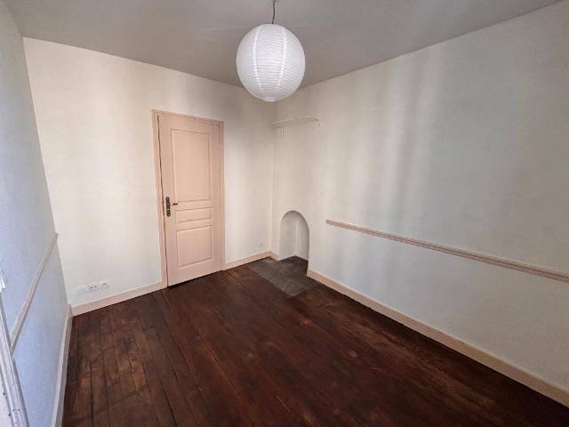 Studio location à Centre-Ville, Rennes