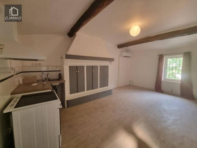 Appartement location à Pouzolles, Hérault