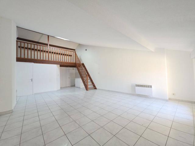 Appartement location à Bédarrides, Vaucluse