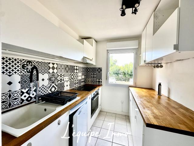 Appartement location à Sous Emblade, L'Isle-Jourdain