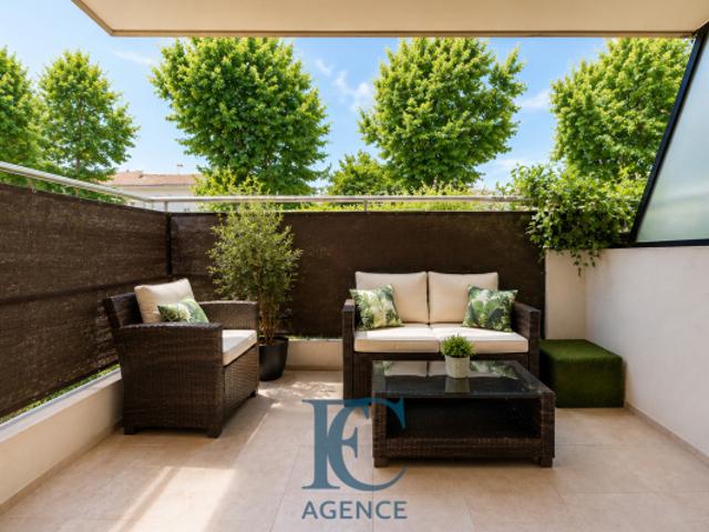Appartement vente à Saint-Cyr-sur-Mer, Var