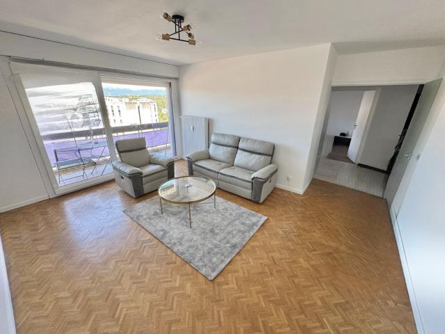 Appartement vente à Saint-Julien-en-Genevois, Gaillard