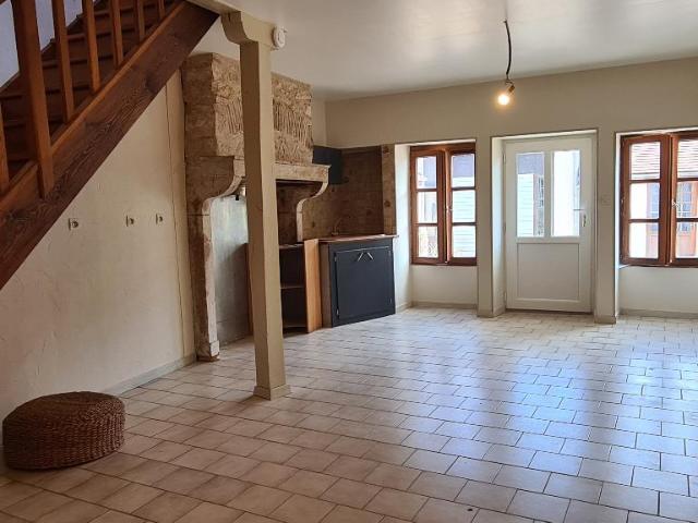 Maison location à Dornecy, Nièvre