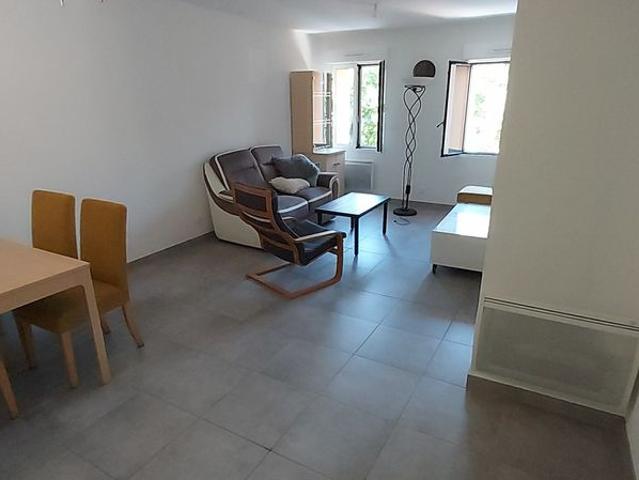 Appartement location à Lotissement Le Château, Le Beausset