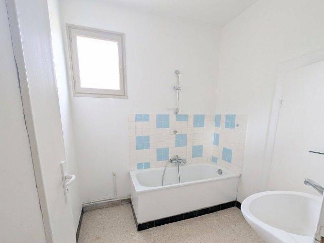 Appartement location à Le Faubourg, Neaux