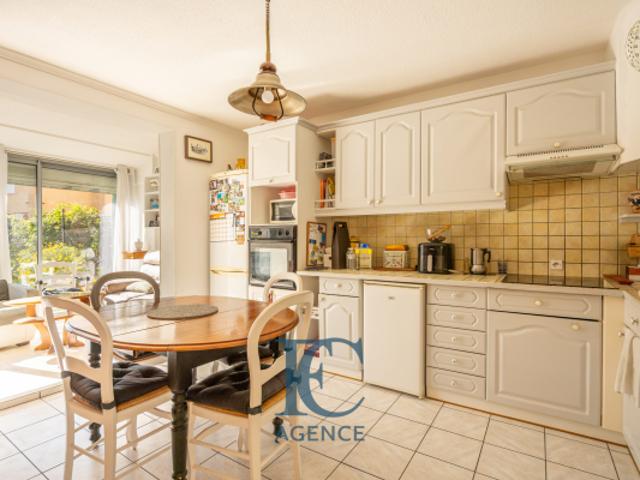 Appartement vente à Arrondissement de Toulon, Sanary-sur-mer