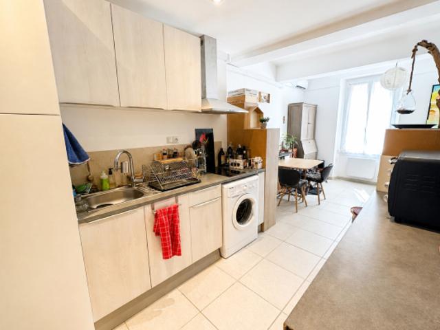 Appartement vente à Arrondissement de Toulon, Solliès-pont