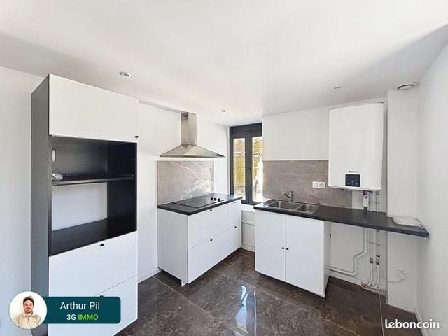 Appartement vente à Saint-Étienne-de-Saint-Geoirs, Isère