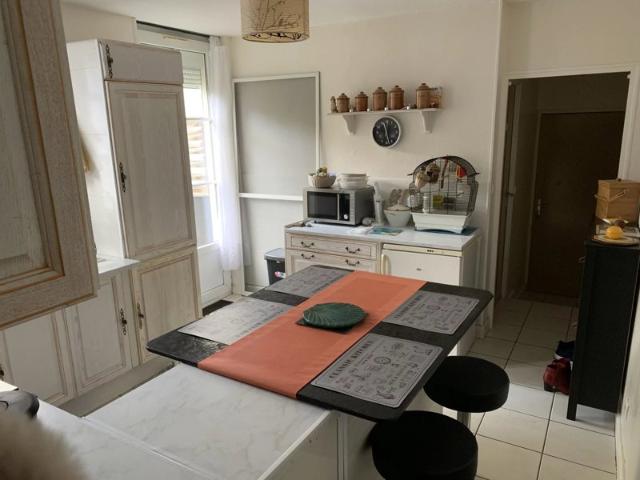 Appartement vente à Bernay, Damville